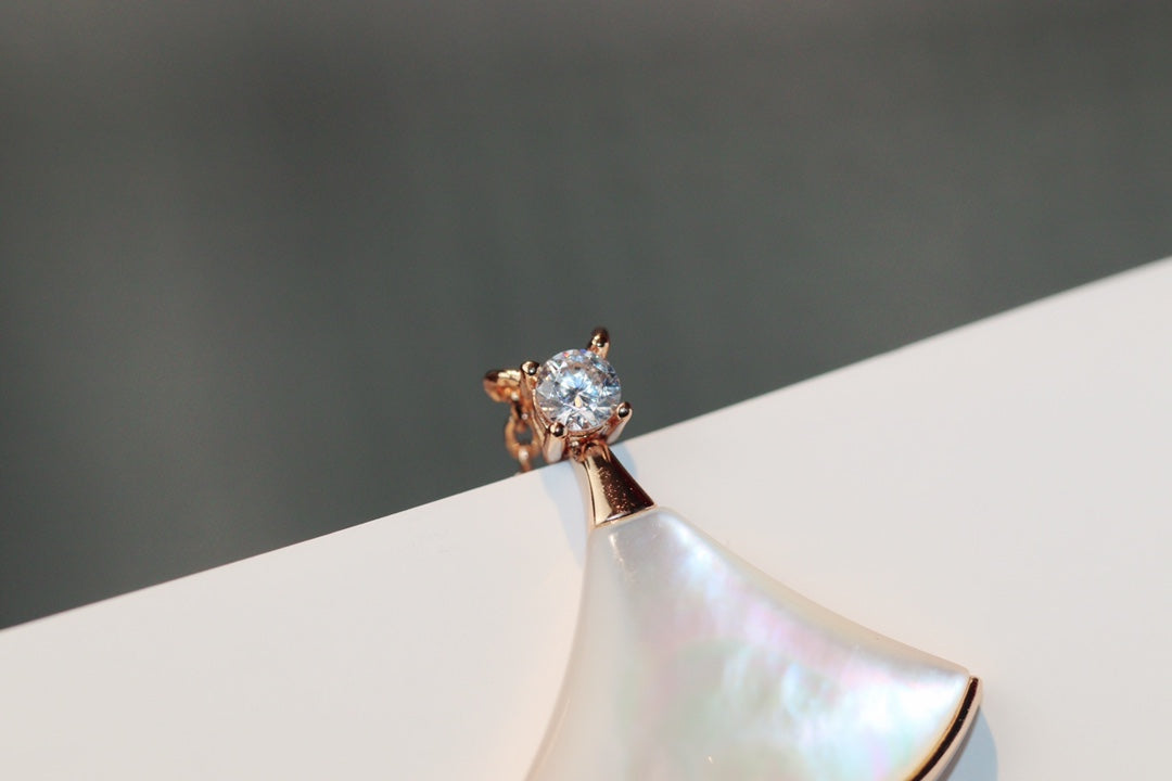 [baslovejewels]DREAM NECKLACE WHITE MOP PINK GOLD 1 DIAMOND