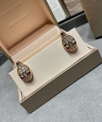 [baslovejewels]SERPENT DIAMOND STUD EARRINGS