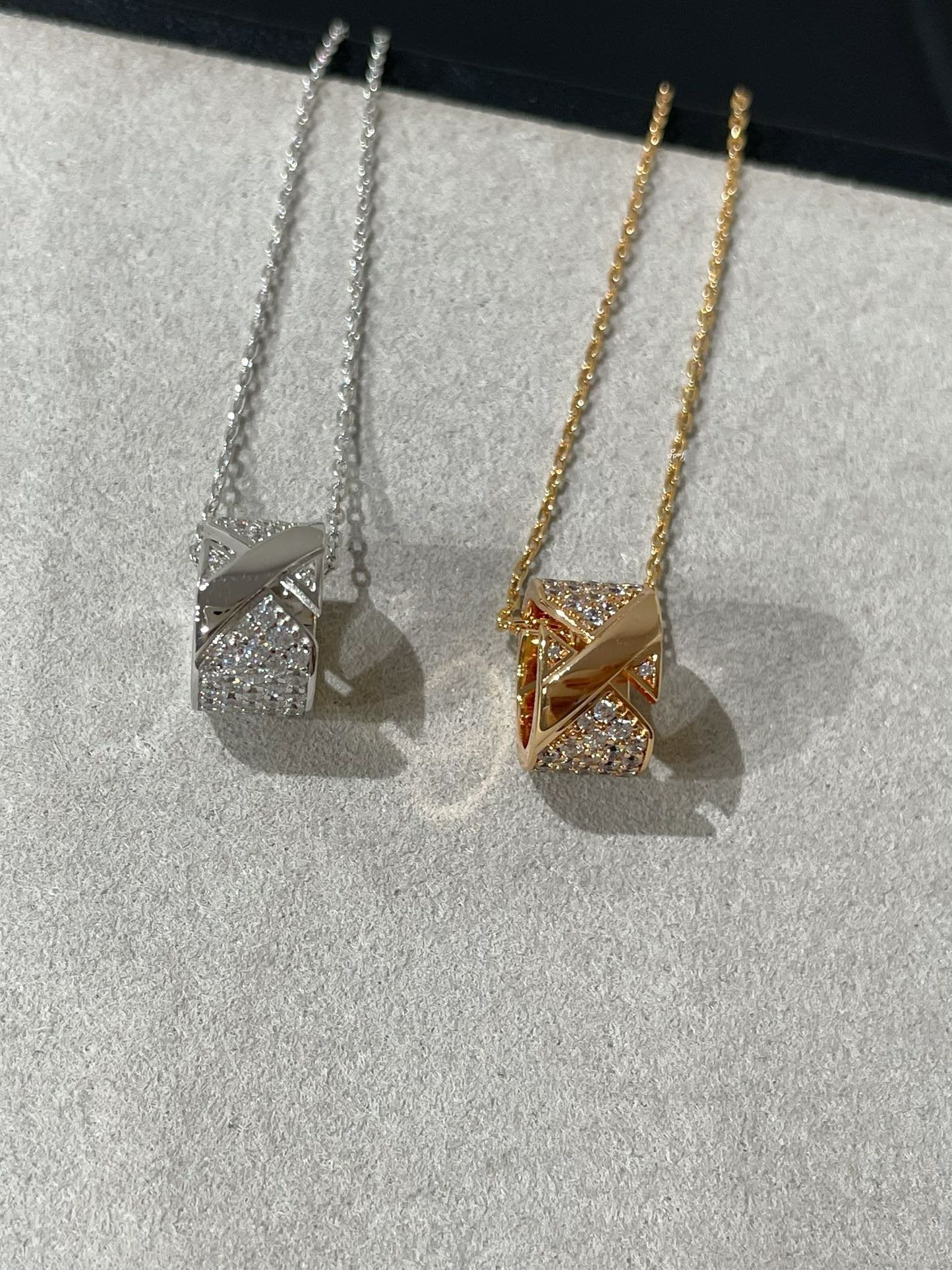 [baslovejewels]LIENS EVIDENCE DIAMOND PAVED NECKLACE