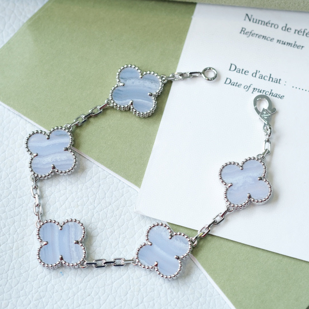 [baslovejewels]CLOVER  5 MOTIF PURPLE CHALCEDONY BRACELET SILVER