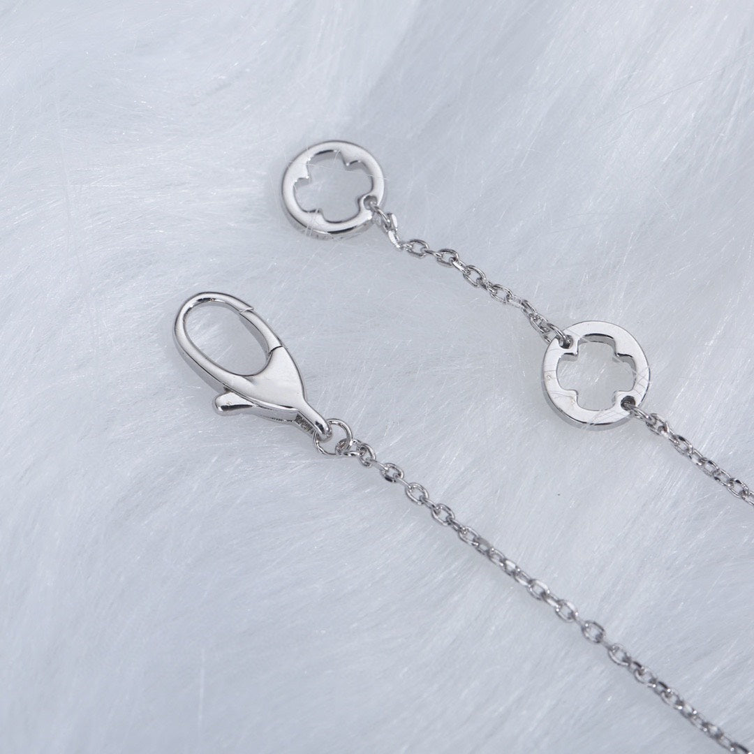 [baslovejewels]FIOREVER NECKLACE DIAMOND CENTER