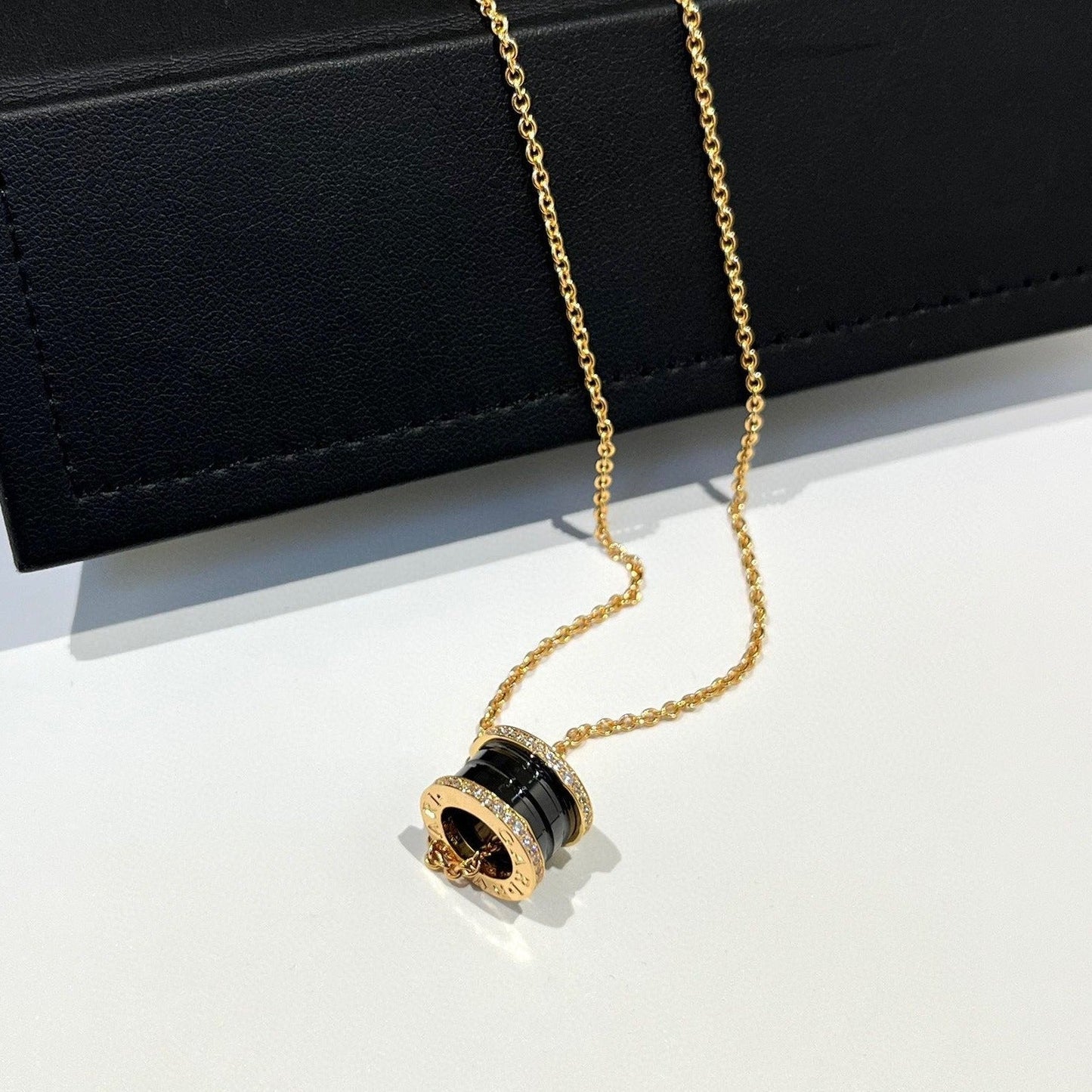 [baslovejewels]ZERO 1 BLACK CERAMIC DIAMOND PINK GOLD NECKLACE